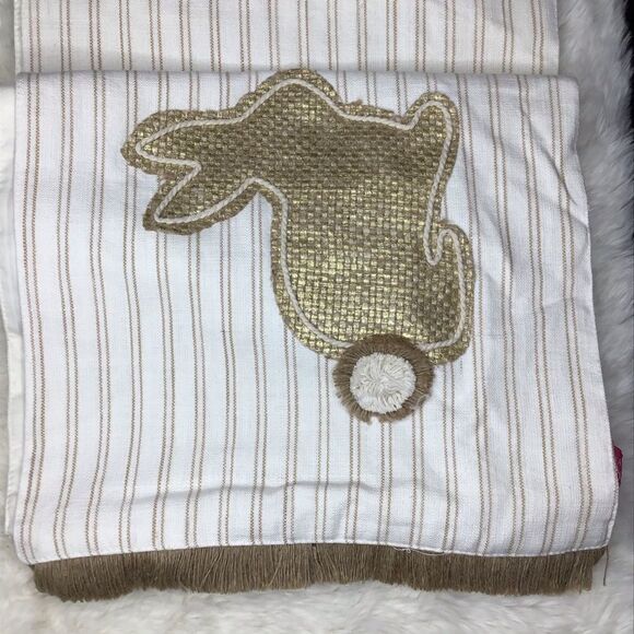 Isaac Mizrahi table runner - Picture 2 of 4